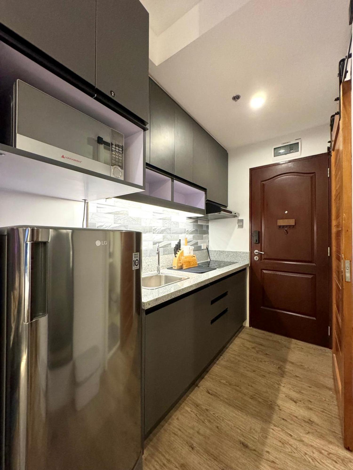 Fullerton Suites Puting Kahoy Luaran gambar