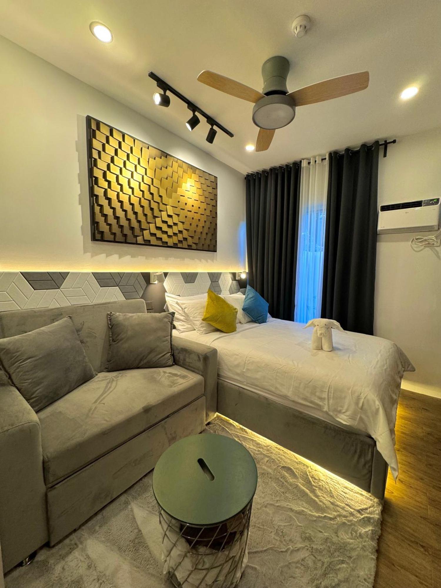 Fullerton Suites Puting Kahoy Luaran gambar